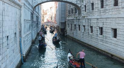 景點：嘆息橋